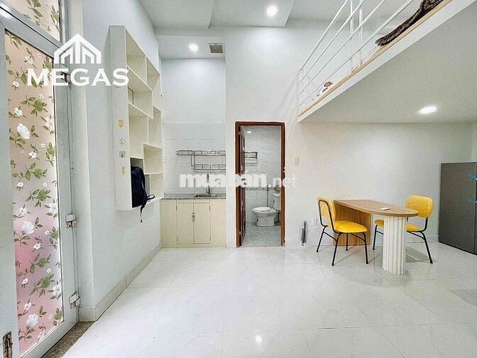 Duplex mới 100% Ngay Ung Văn Khiêm, Hutech, Q1, Metro