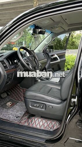 Land Cruiser 4,6 sản xuất 2020, 1 chủ, tên công ty
