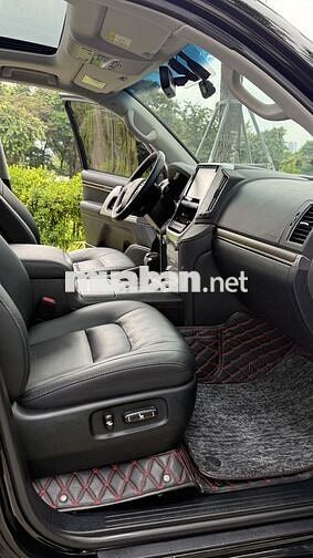 Land Cruiser 4,6 sản xuất 2020, 1 chủ, tên công ty