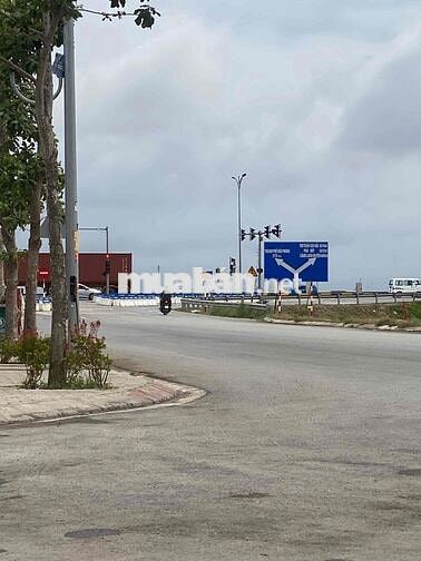 BÁN GẤP LÔ ĐẤT CỰC PHẨM TRUNG TÂM CÁT HẢI CHỈ 5 tỷ