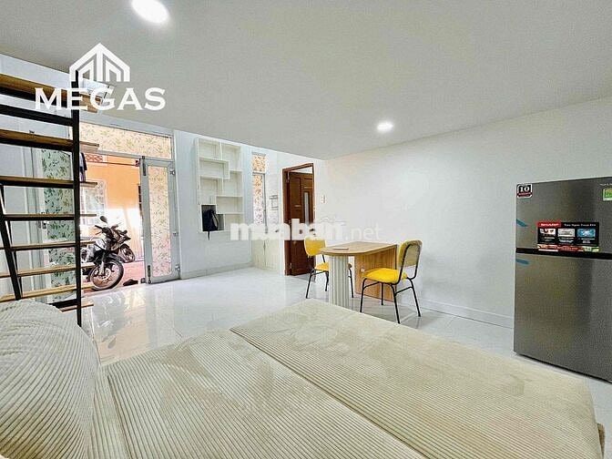 Duplex mới 100% Ngay Ung Văn Khiêm, Hutech, Q1, Metro