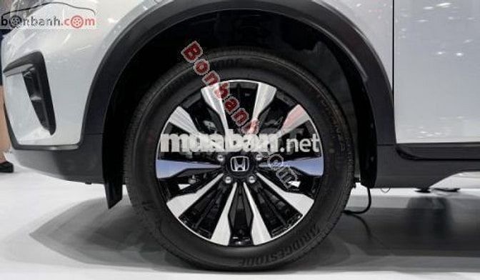 Honda BR V L 2024