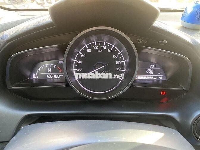 Mazda 2 2020 Deluxe - 126000 km