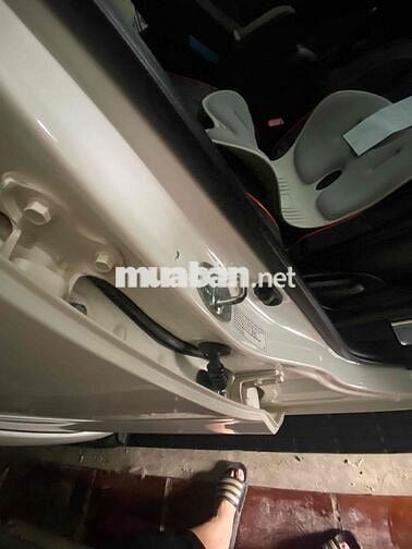 Toyota Fortuner 2016 TRD Sportivo 4x4 AT - 90000 k