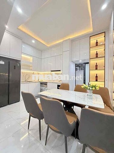KIM NGƯU - TT HAI BÀ TRƯNG NHÀ ĐẸP Ở NGAY  46m 5 tầng - FULL NỘI THẤT