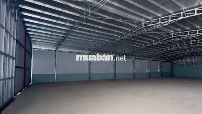 Cho thuê nhà kho Quận 7 DT 650m2 xe cont vào tận cửa trần cao thoáng