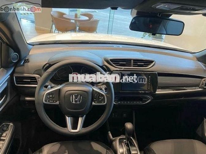 Honda BR V G 2025