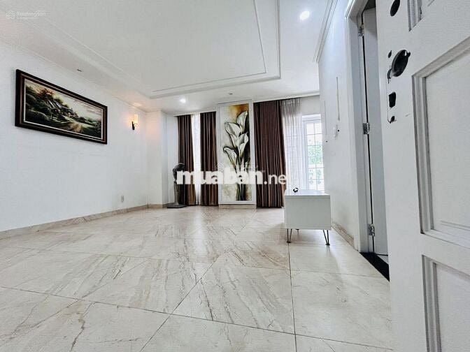 Nhà Đẹp Nguyên Căn Đường Đồng Nai, P2, Khu Sân Bay. 6x17m. 3 Lầu