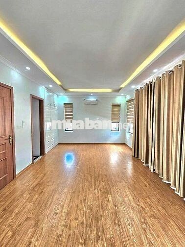 BÁN NHÀ NGUYỄN VĂN LINH – Ô TÔ TRÁNH – 6 TẦNG THANG MÁY – 50m² – 12 TỶ