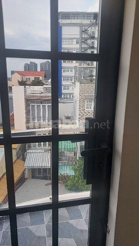 CHO THUÊ NHÀ NGUYÊN CĂN 4 TẦNG TẠI ĐOÀN VĂN BƠ VIEW LANDMARK 81