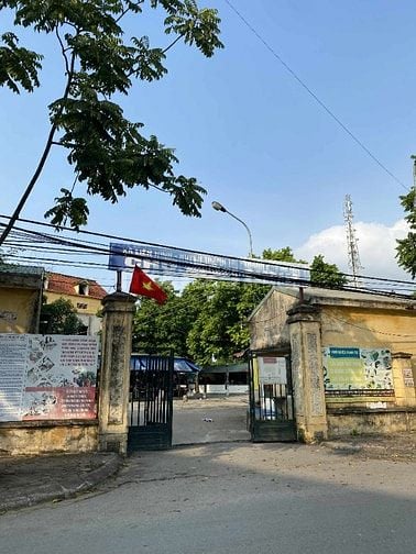 Nhà Liên Ninh rộng thênh thang, 3 bước ra đường Ngọc Hồi