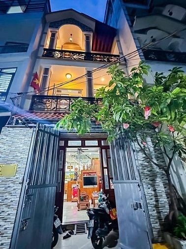 ⭐️Nhà 3 Lầu DT:5x15 tuyệt đẹp Cao cấp Huỳnh Văn Nghệ, P15, Q.Tân Bình.