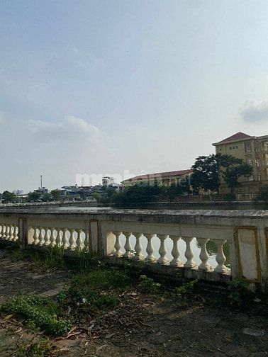 Nhà Liên Ninh rộng thênh thang, 3 bước ra đường Ngọc Hồi Nhà Liên Ninh rộng thênh thang, 3 bước ra đường Ngọc Hồi