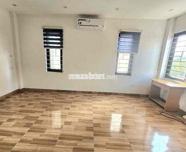 THẠCH BÀN – LÔ GÓC 33M² – 4 TẦNG – GẦN CHỢ ĐỒNG DINH – GIÁ 5 T Ỷ