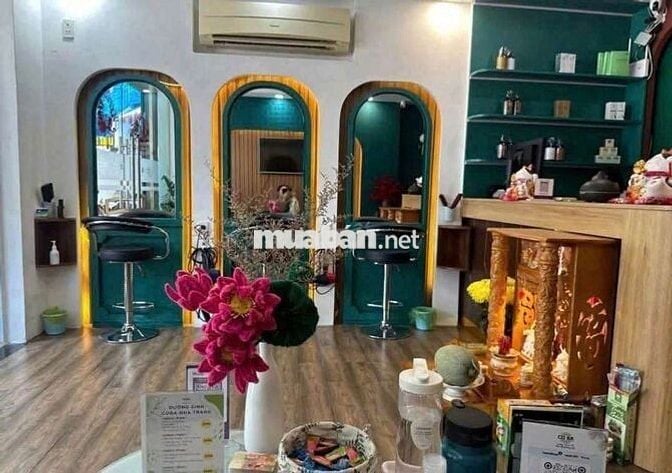 Nhà 5 tầng có thang máy đường Trần Bình Trọng Nha Trang
