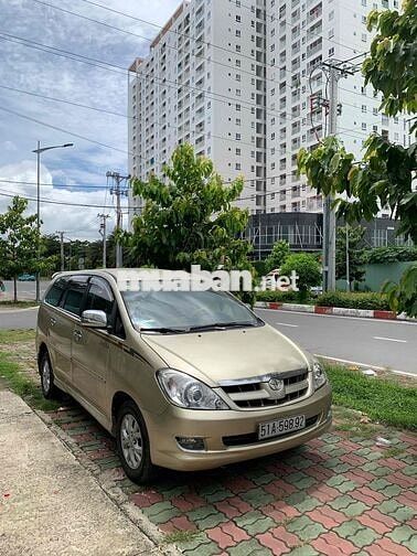 Toyota Innova 2006 G - 210000 km