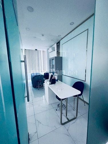 Cho thuê nhà mặt tiền Nguyễn Đình Chiểu, P.Đakao, Q.1 giá 125tr