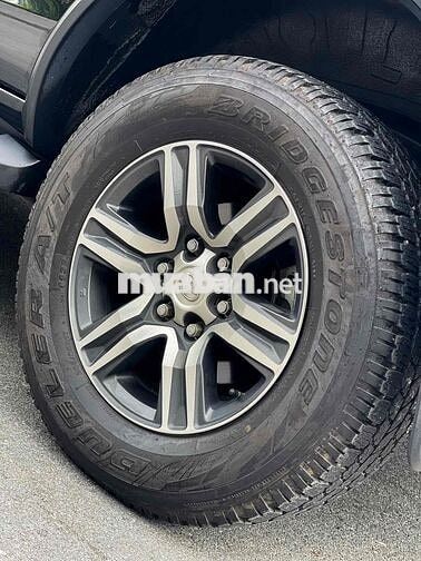 Toyota Fortuner 2024 2.4 AT 4x2 - 26000 km