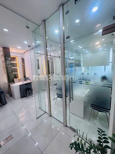 Cho thuê nhà mặt tiền Nguyễn Đình Chiểu, P.Đakao, Q.1 giá 125tr