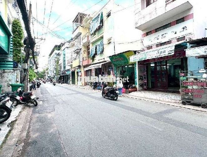 Bán nhà mặt phố Đồng Xoài, Tân Bình, 4.2x16 tiện xây mới, đường 12m