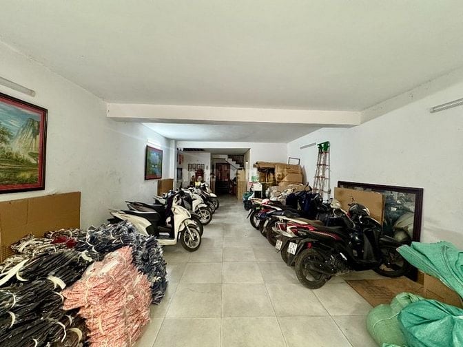 Cho thuê văn phòng 550m2 số 2F ngõ 264 Hoàng Văn Thái, Hà Nội
