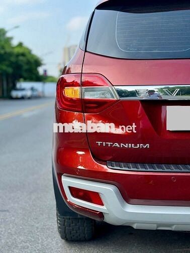 Ford Everest 2020 Titanium 2.0L 4x2 AT - 80000 km
