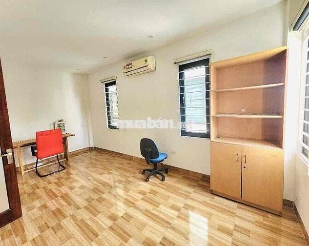THẠCH BÀN – LÔ GÓC 33M² – 4 TẦNG – GẦN CHỢ ĐỒNG DINH – GIÁ 5 T Ỷ