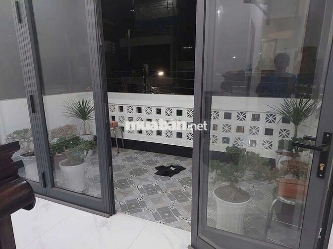 BÁN NHÀ MẶT TIỀN TT KDL NÚI SAM