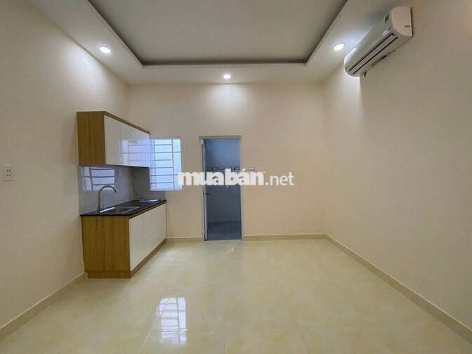 Cho thuê phòng đẹp 20m2 hẻm 120 Vũ Tùng, có máy lạnh, kệ bếp, WC riêng