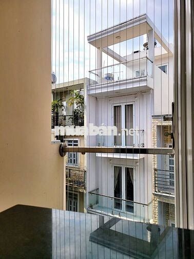 Phòng cho Thuê - Diện Tích 30m2, Phan Chu Trinh - Q. Bình Thạnh