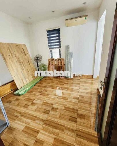 THẠCH BÀN – LÔ GÓC 33M² – 4 TẦNG – GẦN CHỢ ĐỒNG DINH – GIÁ 5 T Ỷ