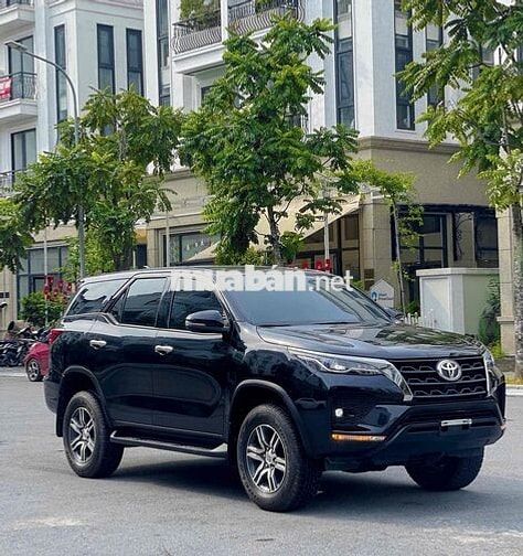 Toyota Fortuner 2024 2.4 AT 4x2 - 26000 km