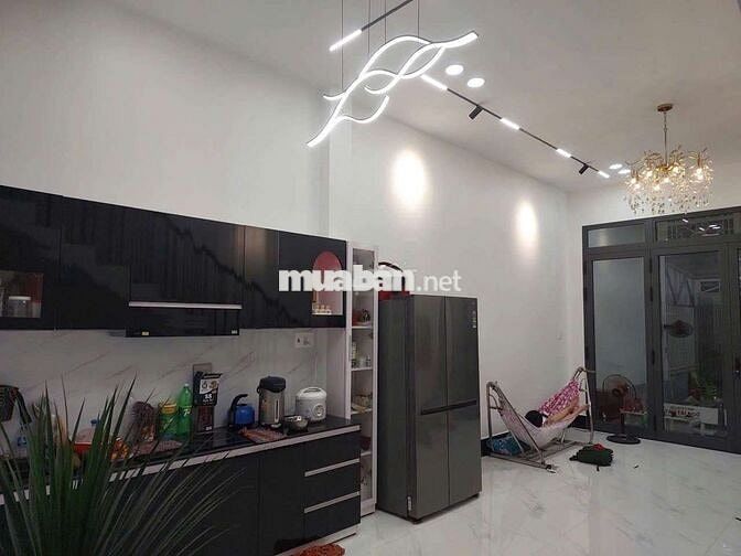 BÁN NHÀ MẶT TIỀN TT KDL NÚI SAM