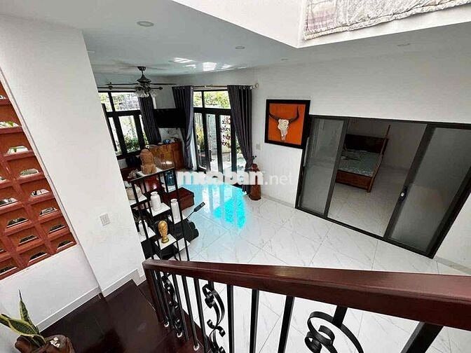 - Căn góc 2 mặt tiền hẻm ô tô cách đường Bờ Đắp Vĩnh Hiệp