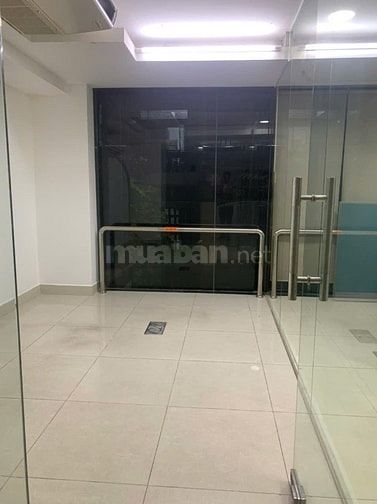 Cho thuê Văn phòng-Kho, ngay Trệt, có hầm xe miễn phí, 50m2, giá 19tr