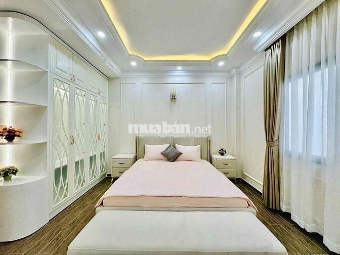 Bán nhà 277 Nguyễn Tri Phương Q10 , ngang 4.5m , 38m2 , cách mt 2 căn