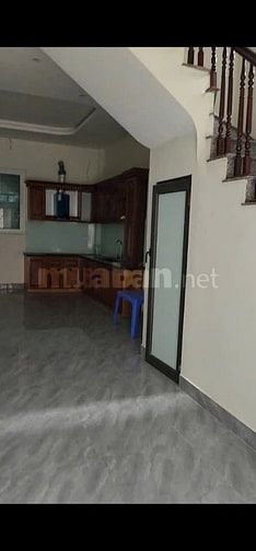 CHO THUÊ NHÀ TẠI BÁT KHỐI- CƯJ KHỐI