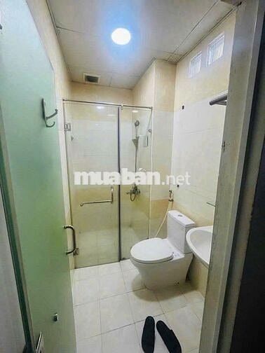 Cho Thuê Nhà Đường Tô Hiến Thành, Quận 10 ( Ngang 6m - KD Tự Do )