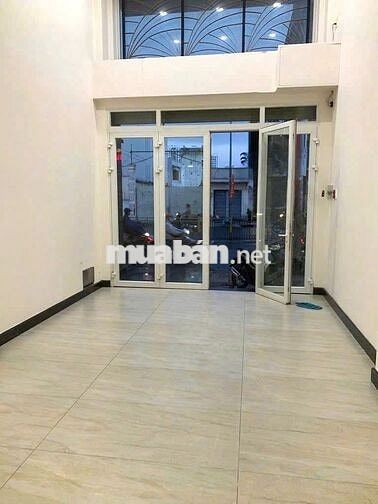 Cho Thuê Nhà Đường Lũy Bán Bích, Tân Phú, Thang Máy, 5 Lầu, Sân Thượng
