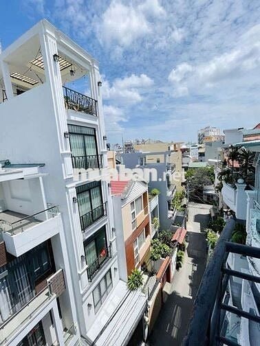 Bán Gấp nhà Chính Chủ Lâu Đời 56M² 5Tầng BTCT Hẻm Xe Tải Thông