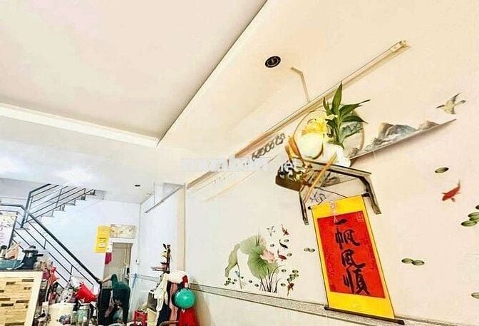 CHO THUÊ NHÀ NGÔ QUYỀN Q10 GẦN VĨNH VIỄN