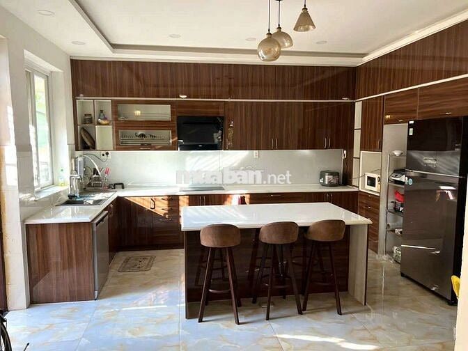 CHO THUÊ BIỆT THỰ FULL NỘI THẤT, ĐẦY ĐỦ TIỆN NGHI CAO CẤP QUẬN 7