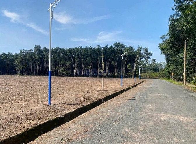 Em cần bán lô đất Giáo Xứ Minh Lập