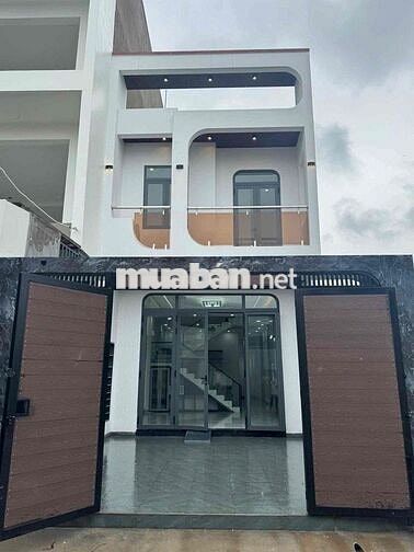 BÁN NHÀ MỚI XÂY - TÂN HẠNH GIÁP NGÃ 4 BINH TRỊ