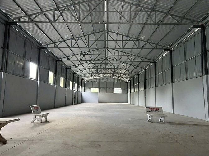 Bán đất tặng cái kho cho thuê, 387m2, SHR, KCN Linh Trung 3, 850tr,shr