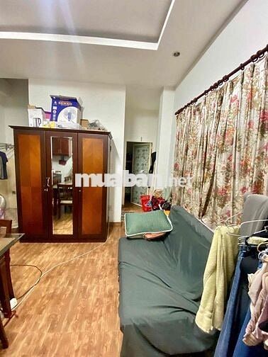 GÓC TÌM BẠN NỮ Ở GHÉP CÙNG PHÒNG