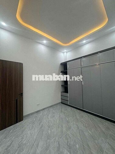 BÁN NHÀ MỚI XÂY - TÂN HẠNH GIÁP NGÃ 4 BINH TRỊ