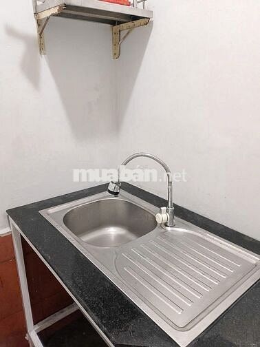 Cho thuê nhà HXH Bàn Cờ .P4. Q3. 4x7m T+3L + 3pn Giá 14tr