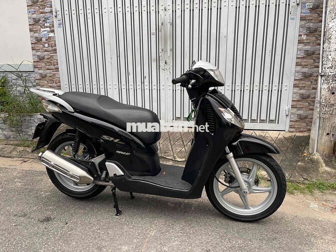 SH Ý 150i 2008 bstp 9chủ máy zin xe bao đẹp Bs đẹp