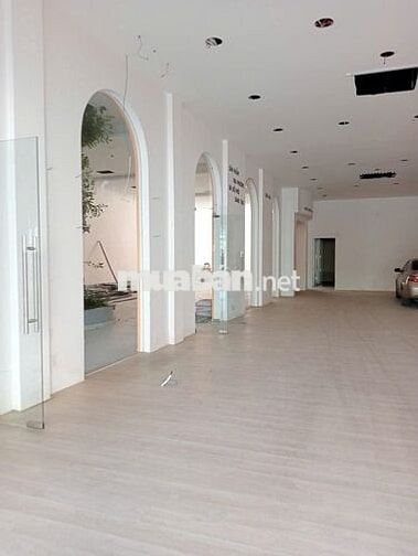 Cho thuê mặt bằng đường 30/4 gần vincom xuân khánh ngang 16m